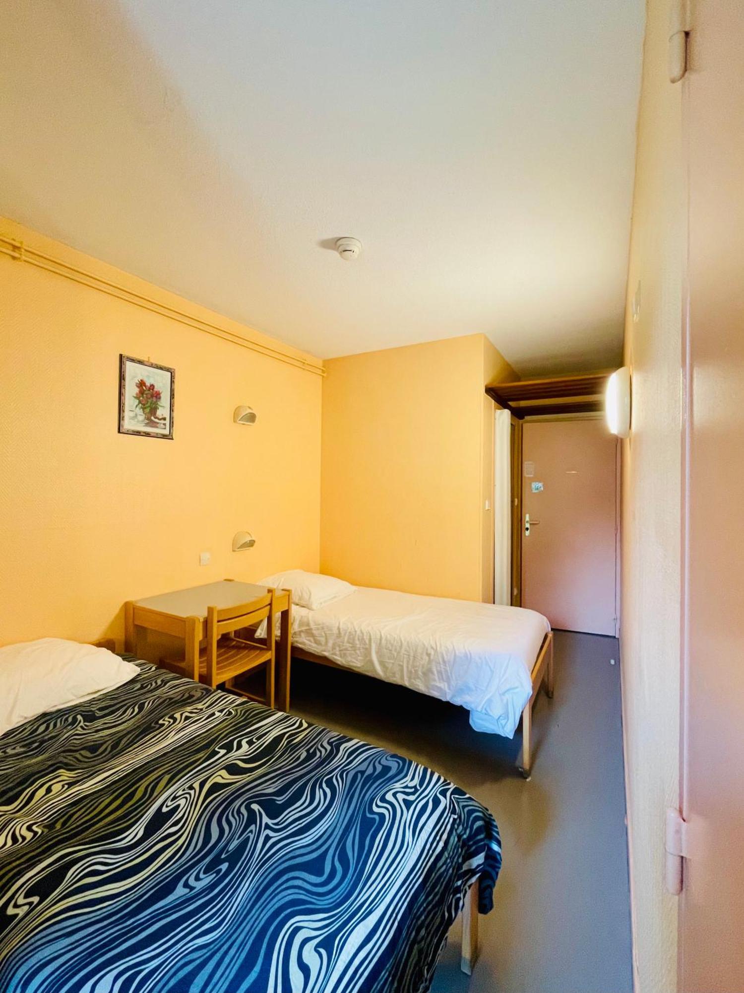 La Baleine Blanche - Chambres Campan Ngoại thất bức ảnh
